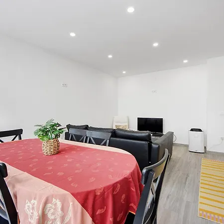 Апартаменты T4 Furadouro With Sea View *