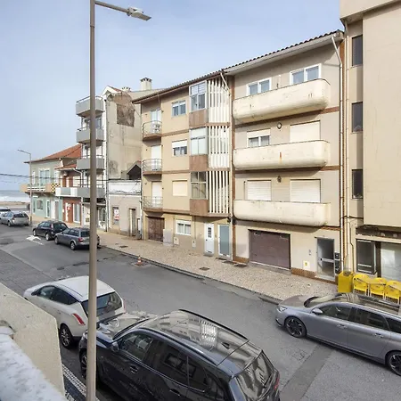 T4 Furadouro With Sea View Апартаменты *